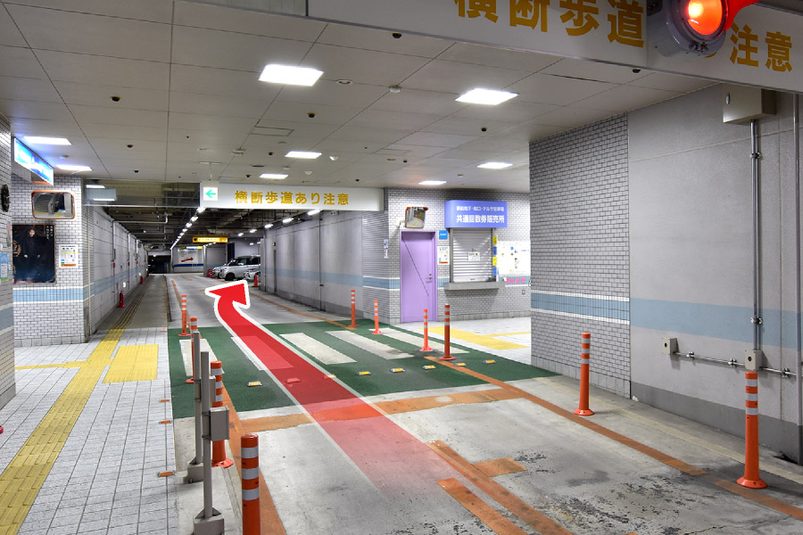 松江駅前地下駐車場（ロック板式）_04