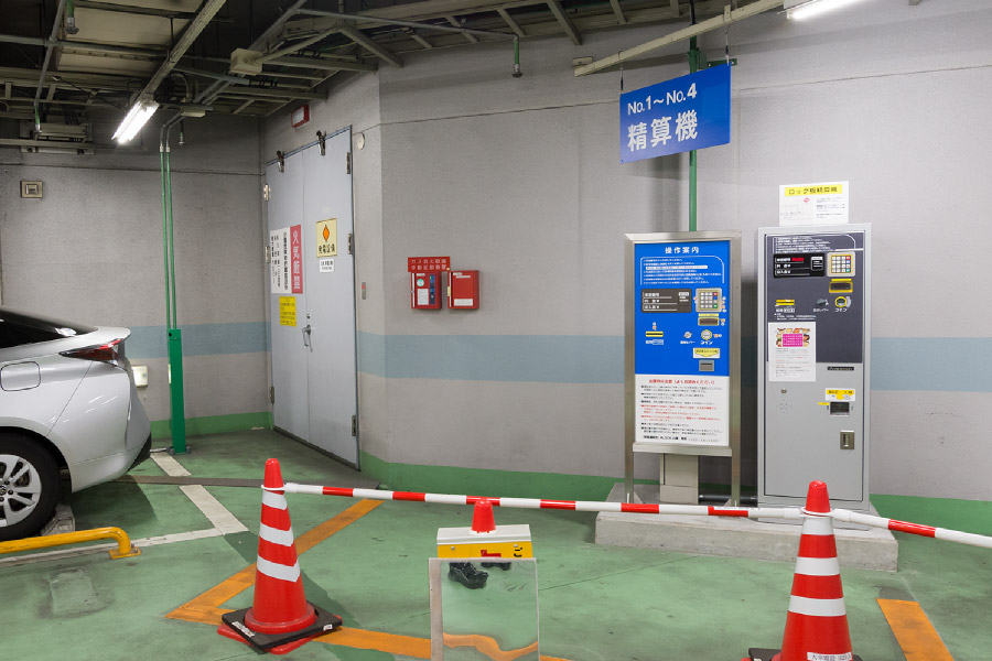 松江駅前地下駐車場（ロック板式）_06